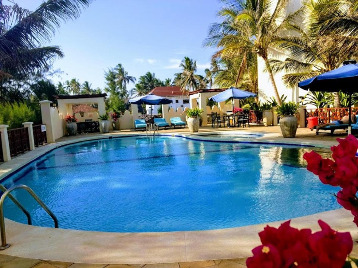 Blue Bay Cove, Penthouse 4 Appartement Watamu Buitenkant foto